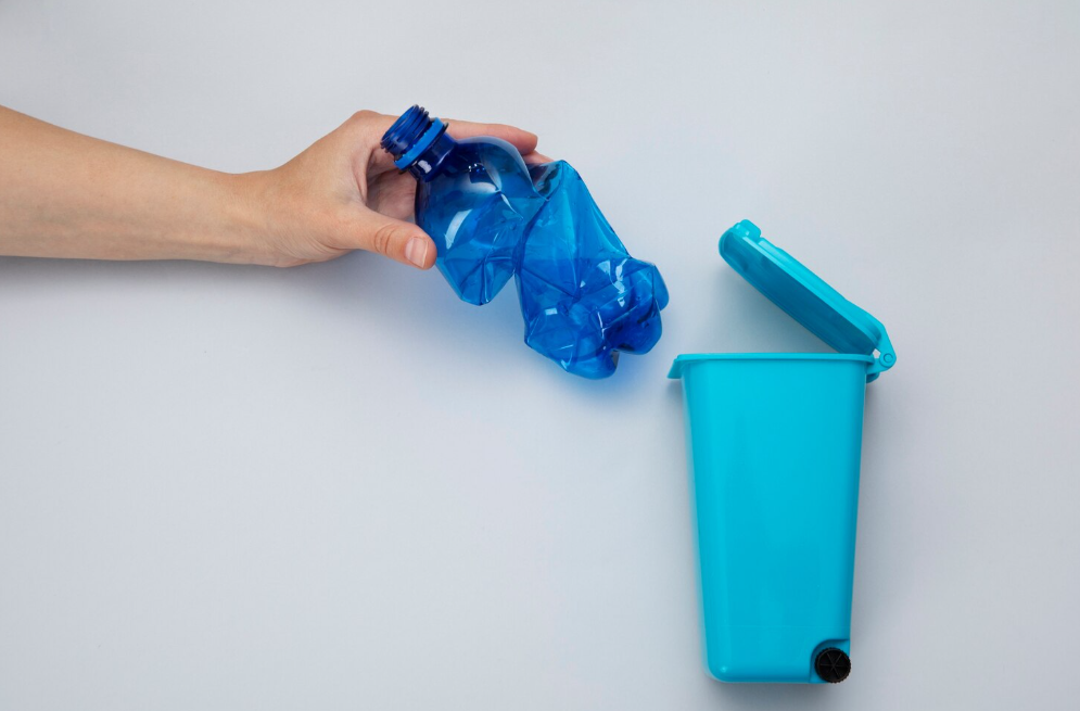 Минприроды предлагает обсудить стратегию по обращению с отходами. Выскажите свое мнение на Правовом форуме! 