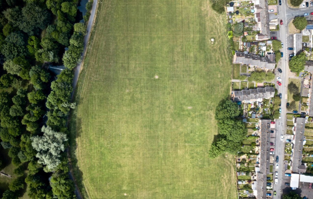 Госкомимущество предлагает обсудить проект Закона по вопросам регулирования земельных отношений 