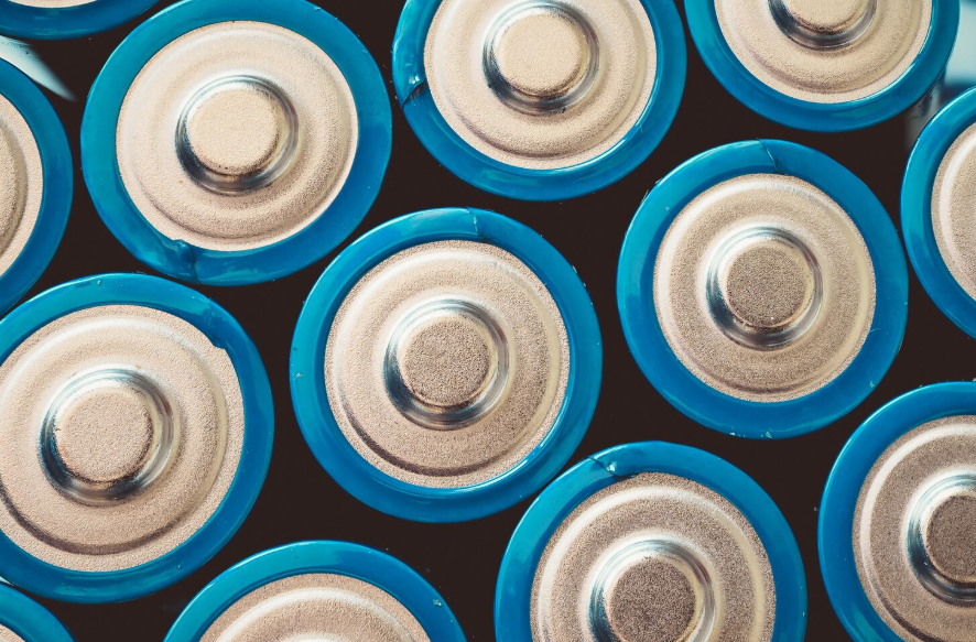 Лицензирование импорта аккумуляторных батарей – новая тема обсуждения на Правовом форуме Беларуси 